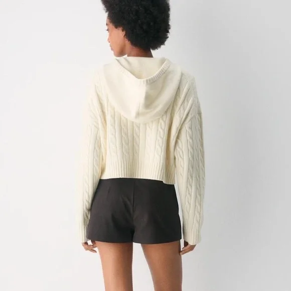 Aritzia Sunday best cable knit cream zip up sweater - Picture 2 of 7